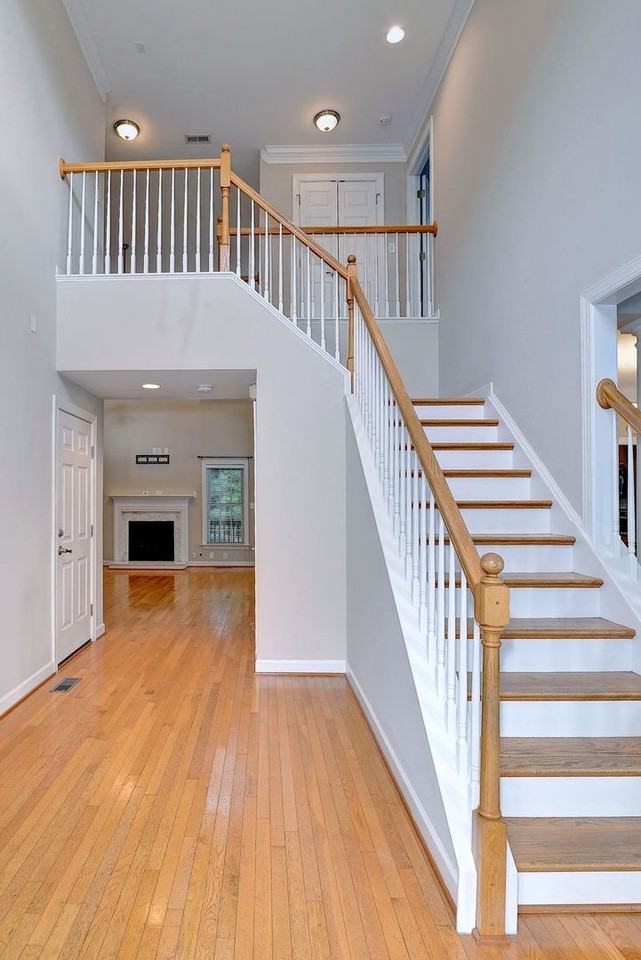 206 Estons Run - Photo 4 of 41