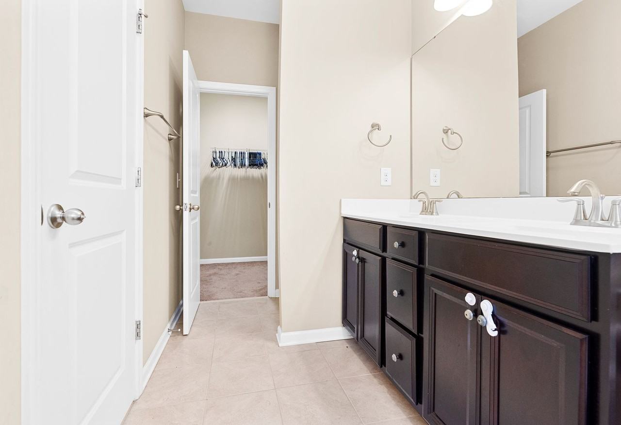 502 Libson Street - Photo 7 of 15