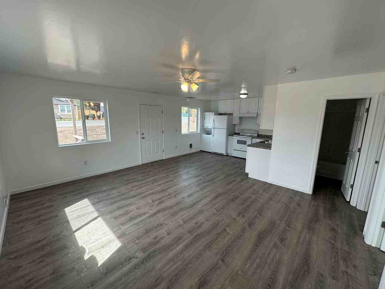 5346 Amberview Ln - Photo 7 of 13