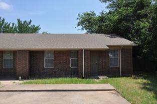 2034 Oakwood Ct - Photo 1 of 1