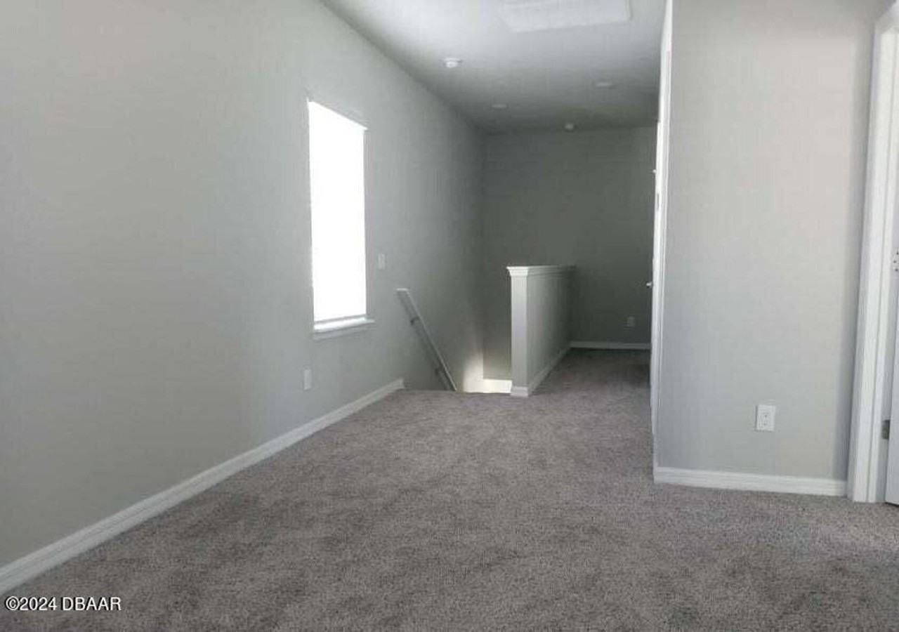 406 Venetian Palms Blvd - Photo 6 of 12