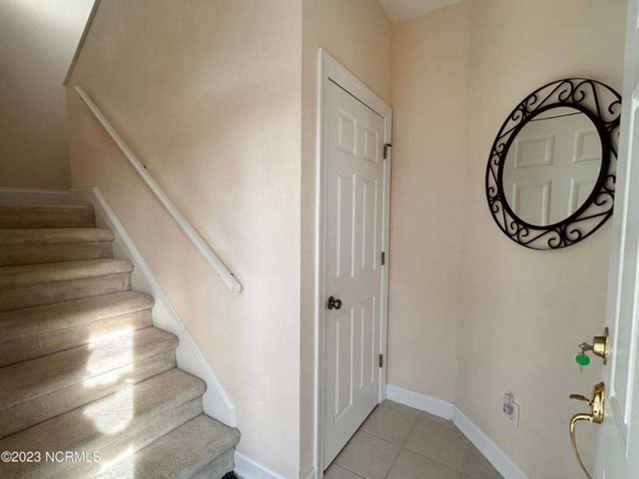 107 Crooked Gulley Cir #4 - Photo 3 of 37