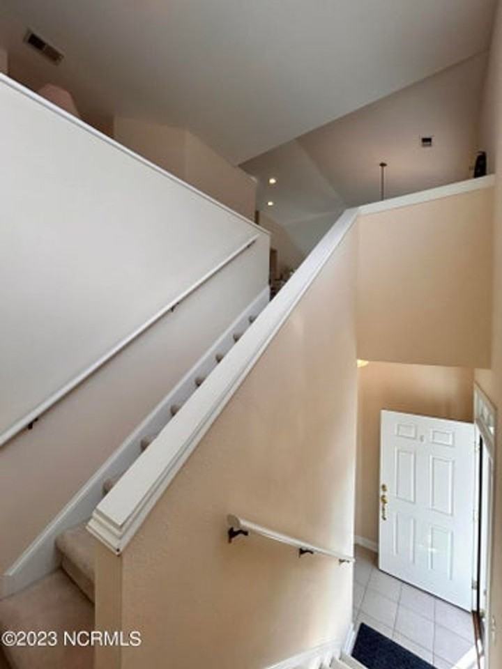 107 Crooked Gulley Cir #4 - Photo 5 of 37