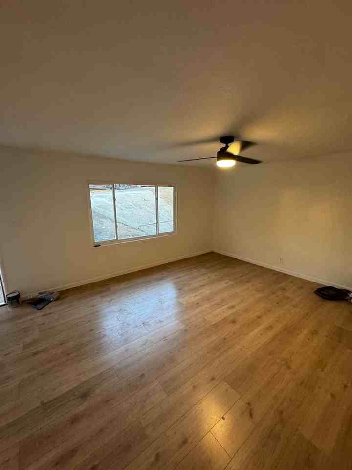 152 Jordan St - Photo 6 of 26