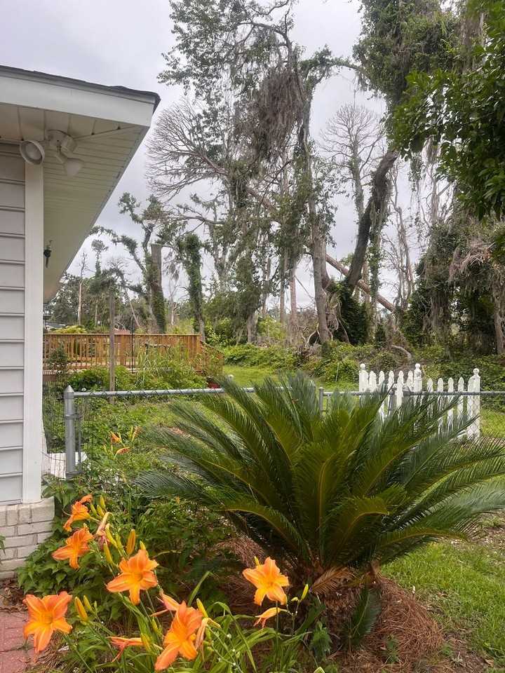 5351 Golf Dr - Photo 2 of 11