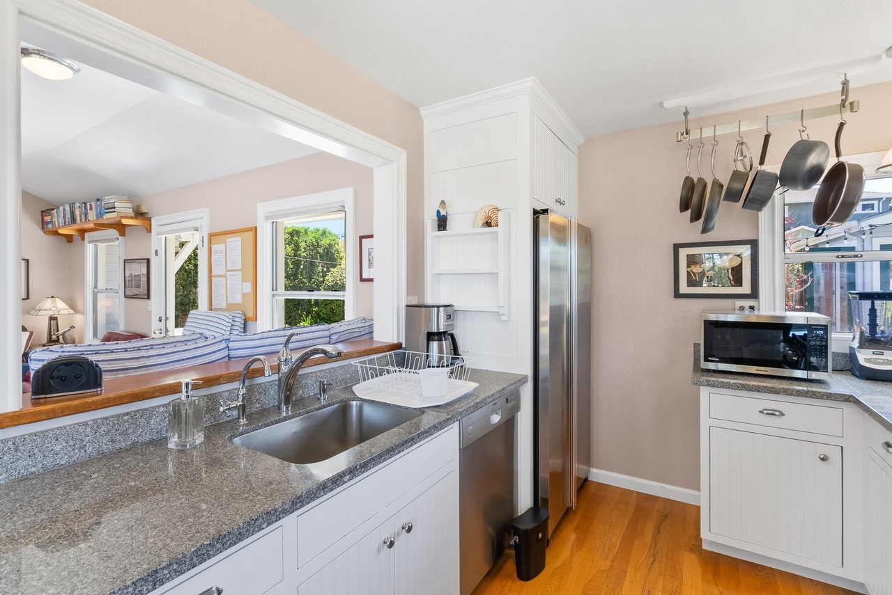 169 Moran Way - Photo 4 of 43