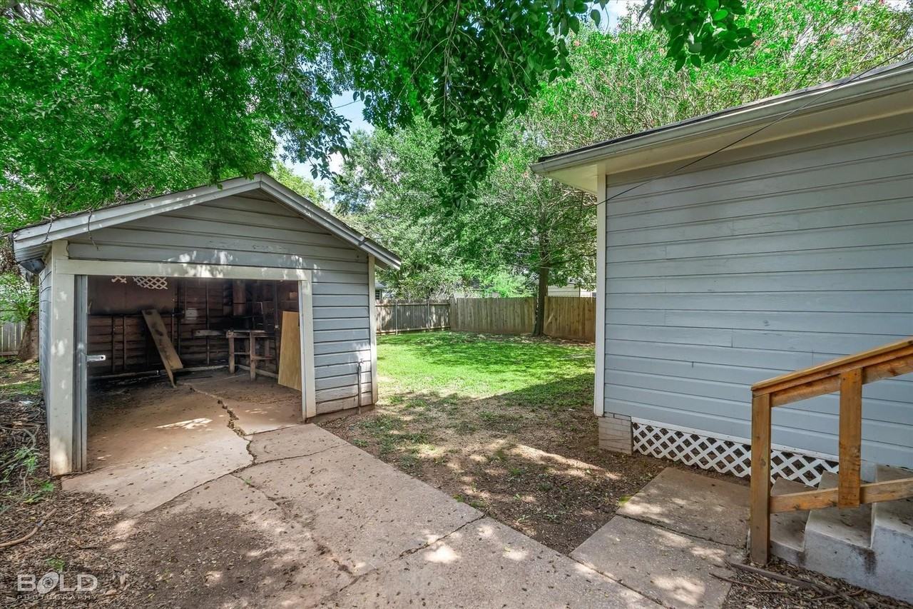 264 Leland Dr - Photo 2 of 23