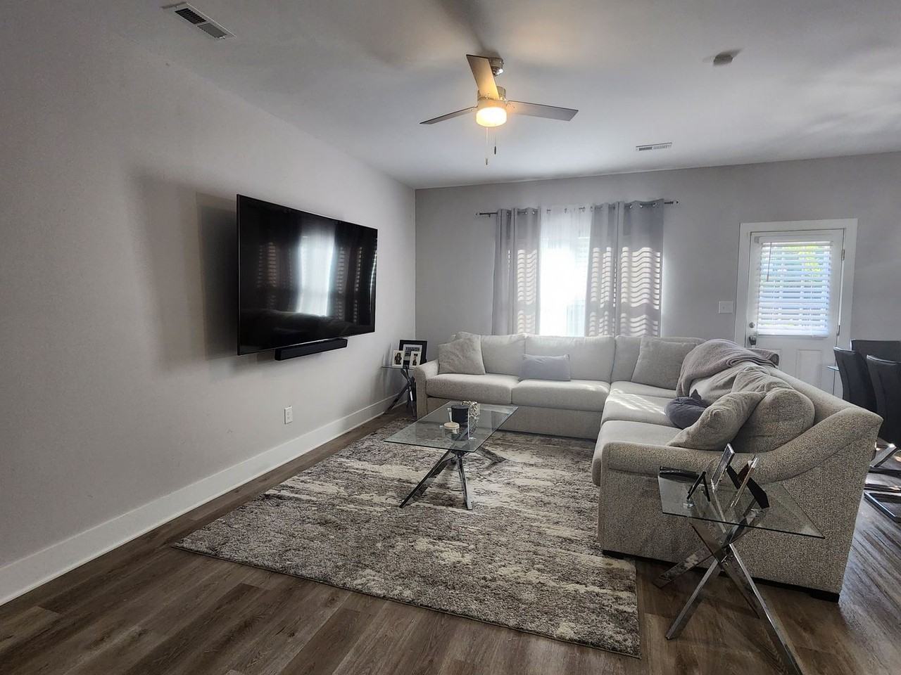 1058 Mclain Rd - Photo 5 of 22