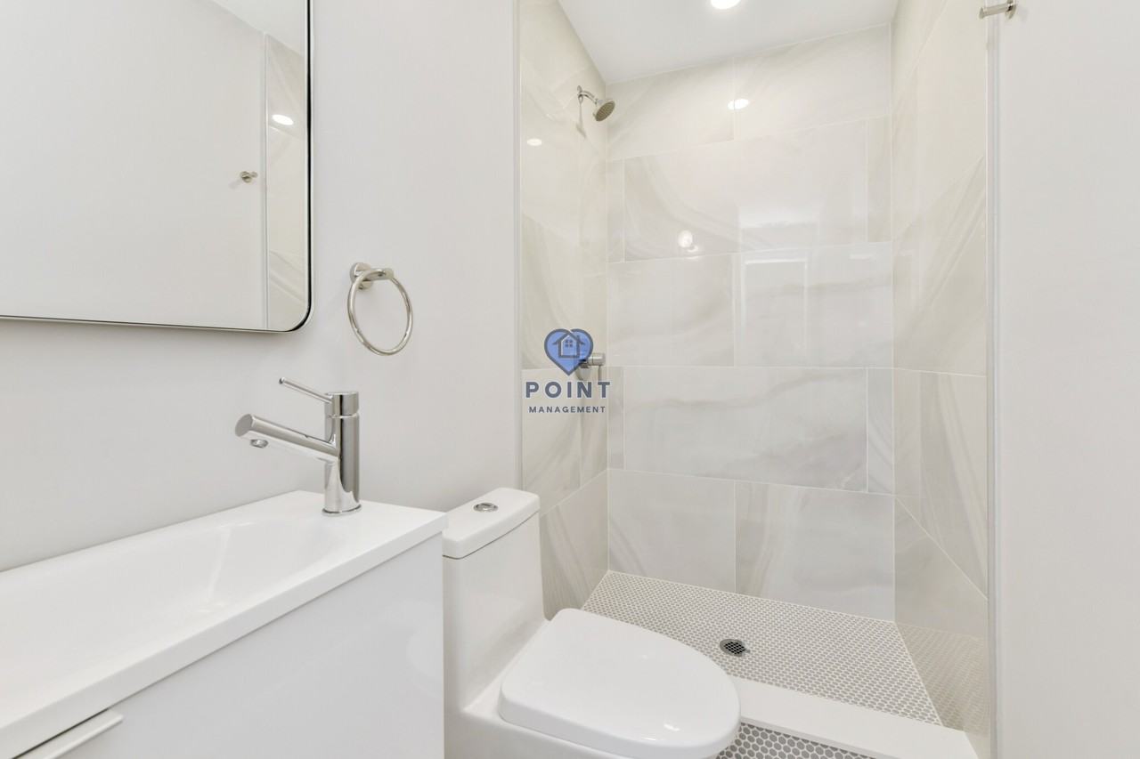 229 Princeton St #2 - Photo 3 of 6