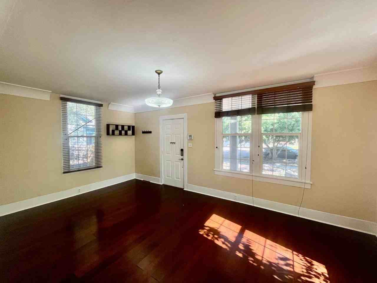 421 E Dale St - Photo 2 of 14