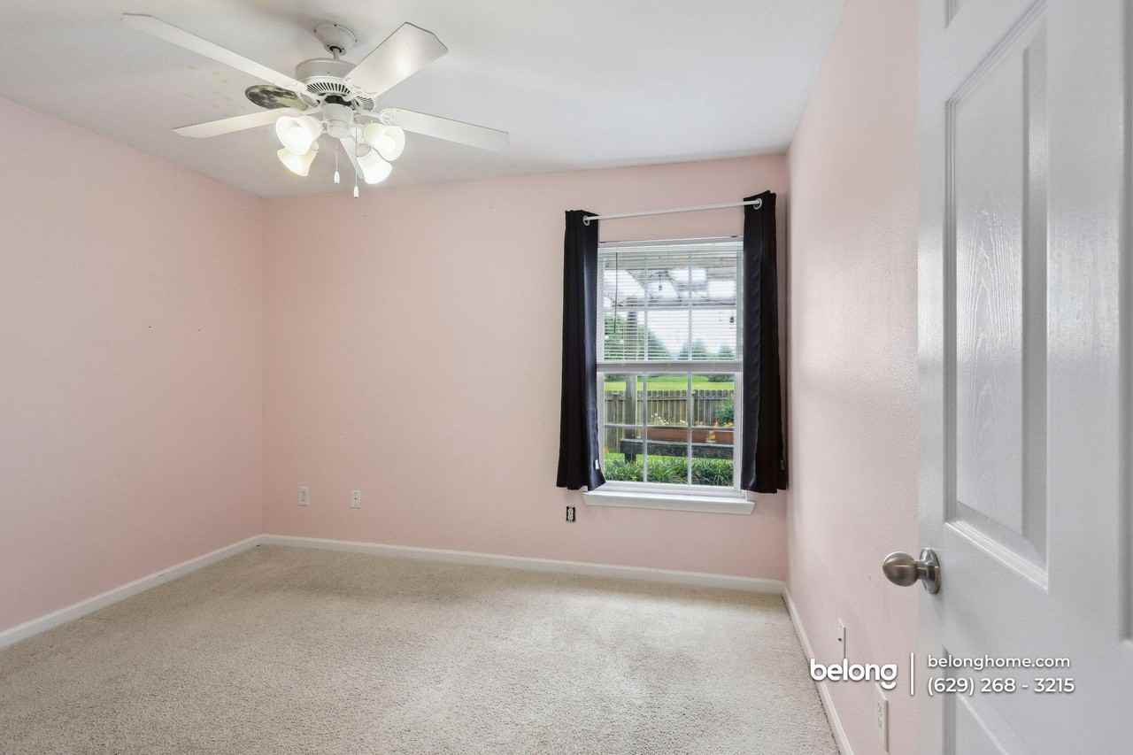 404 Birdstone Dr - Photo 7 of 17