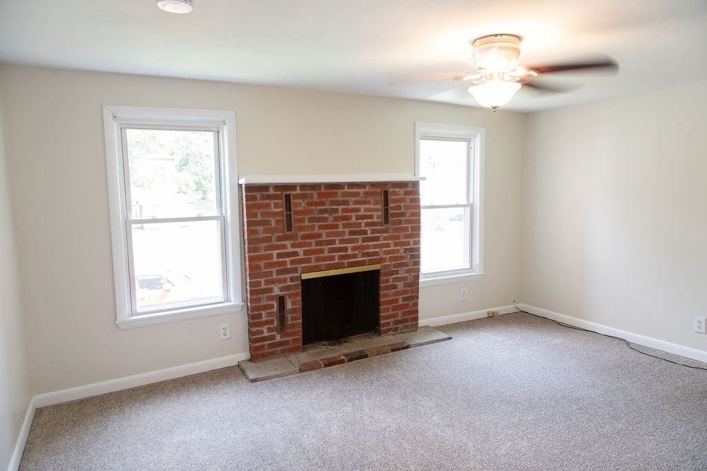 3 Pine St #1 - Photo 5 of 9