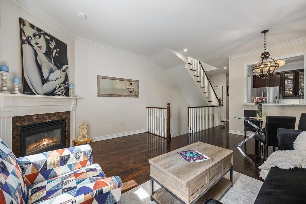 Bathurst St & Davenport Rd ##3 - Photo 2 of 14