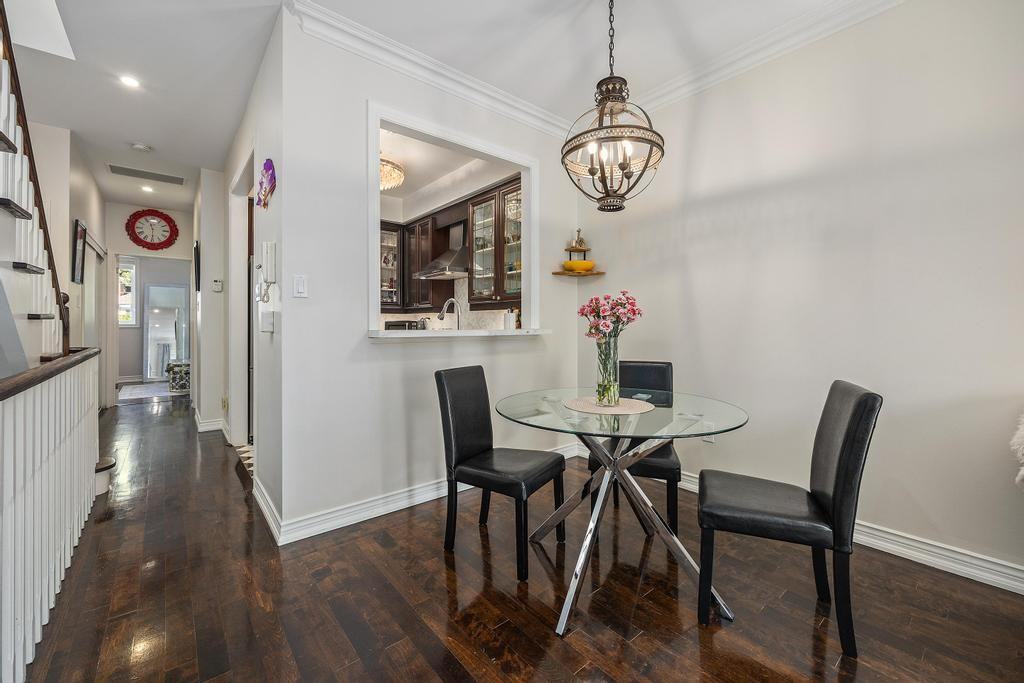 Bathurst St & Davenport Rd ##3 - Photo 3 of 14