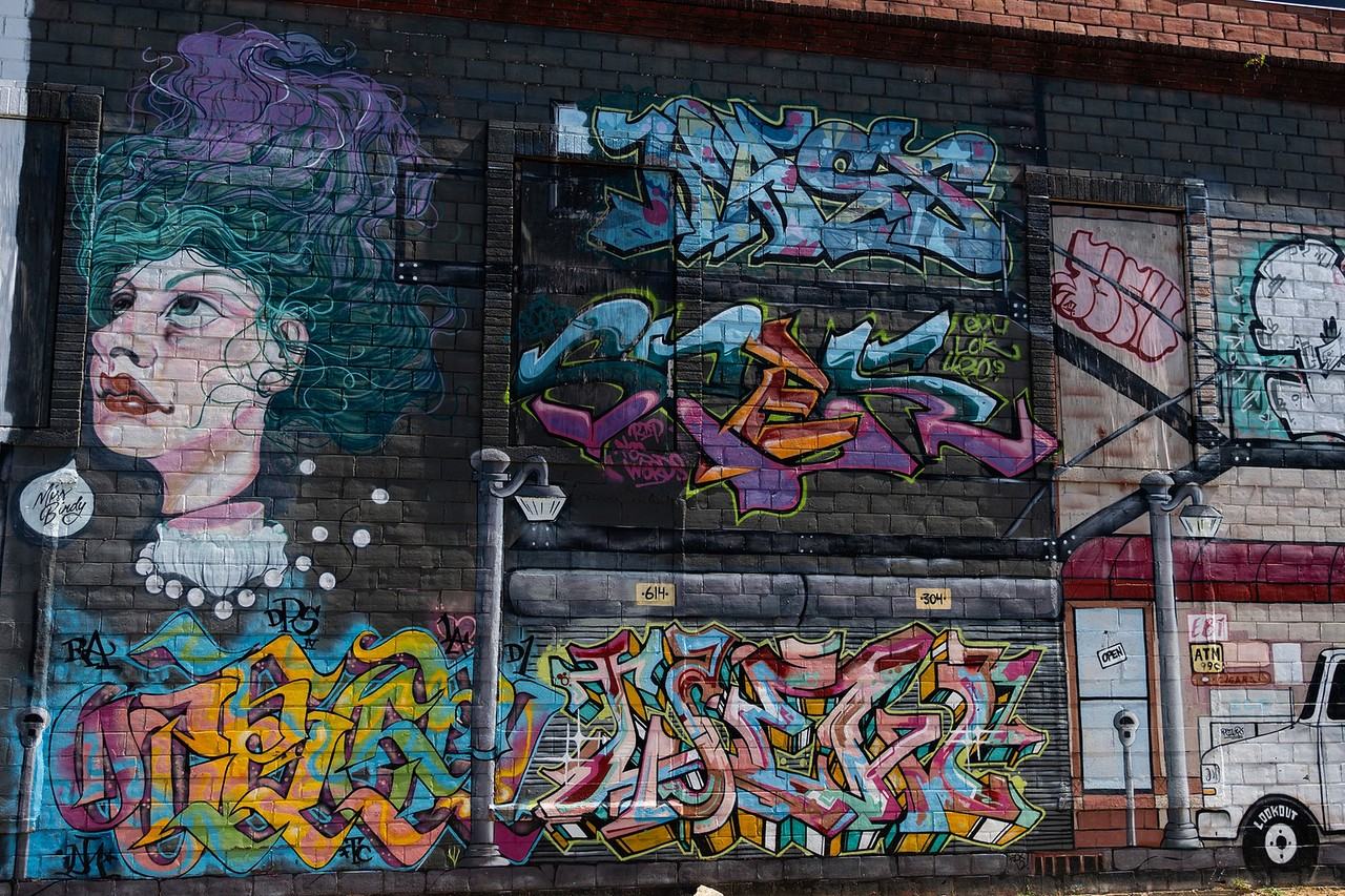 1460 Grant - Photo 7 of 24