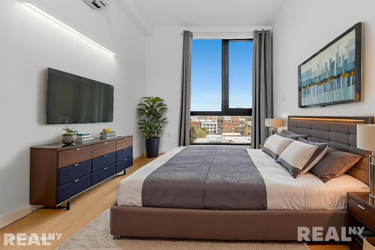 Pacific St #309 - Photo 3 of 8