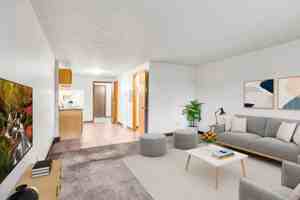 featured image of 4815 Westchester Dr