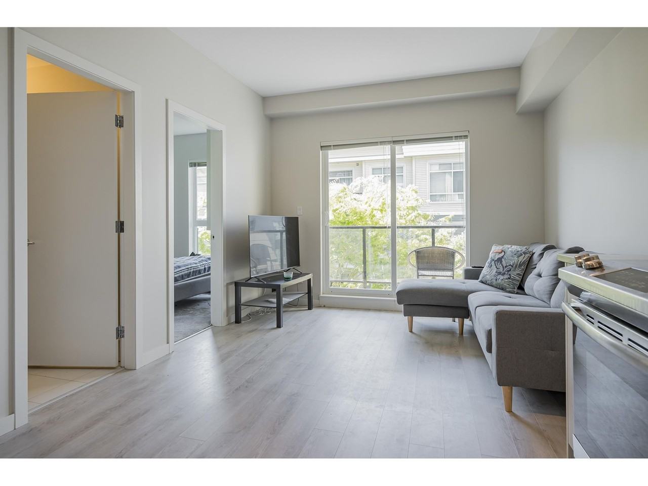 13768 108 Avenue - Photo 2 of 16