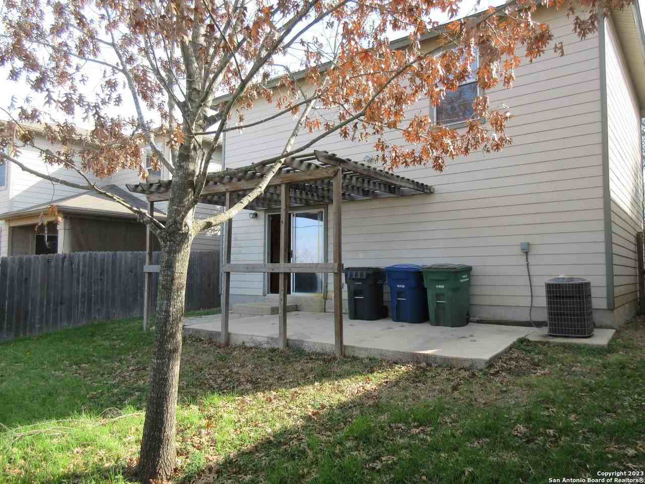 5015 Bending Trl - Photo 2 of 16