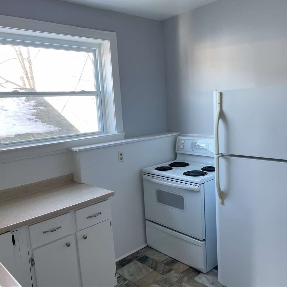 40 Cranston Ave #1 - Photo 2 of 15