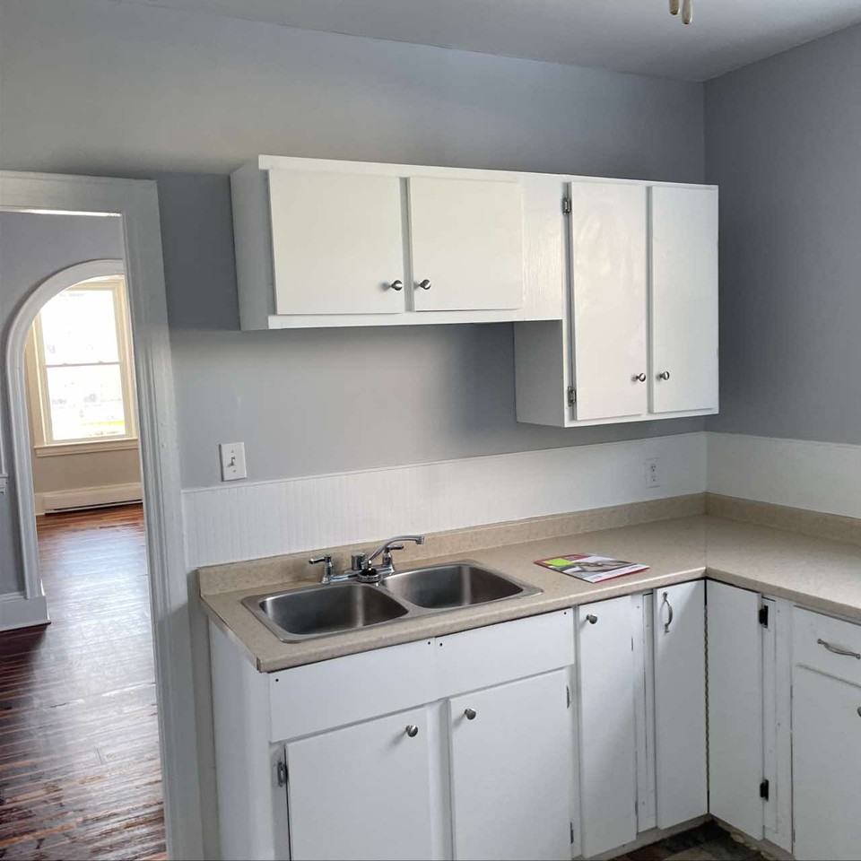 40 Cranston Ave #1 - Photo 3 of 15