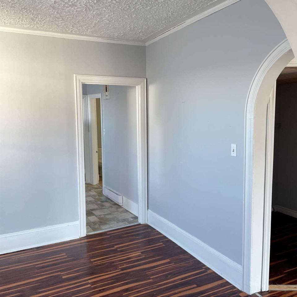 40 Cranston Ave #1 - Photo 6 of 15