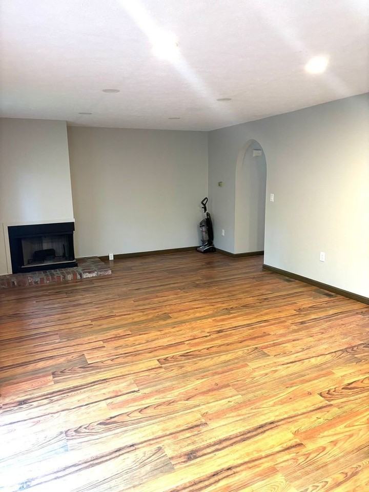 157 Villa Dr - Photo 2 of 23