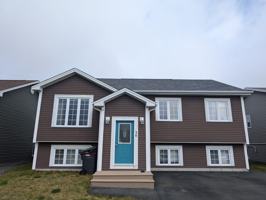 featured image of 36 Westport Dr #1