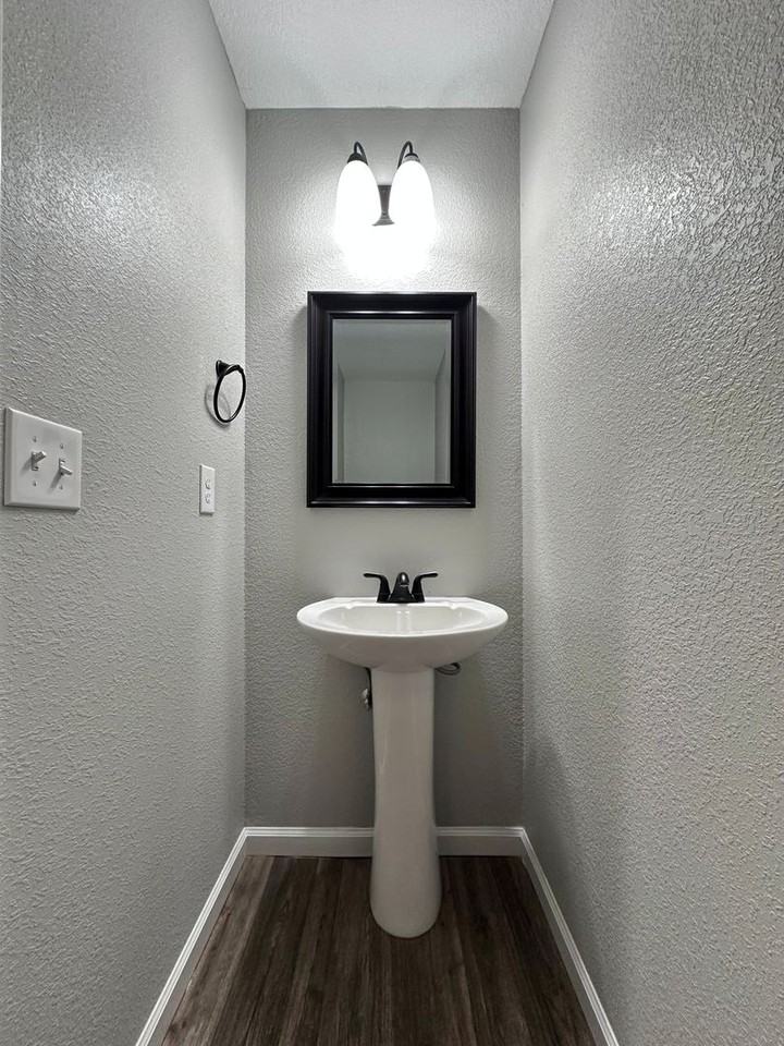 Grove at West Park - Photo 7 of 50