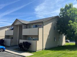 featured image of 2121 Sw Umatilla Ave #04