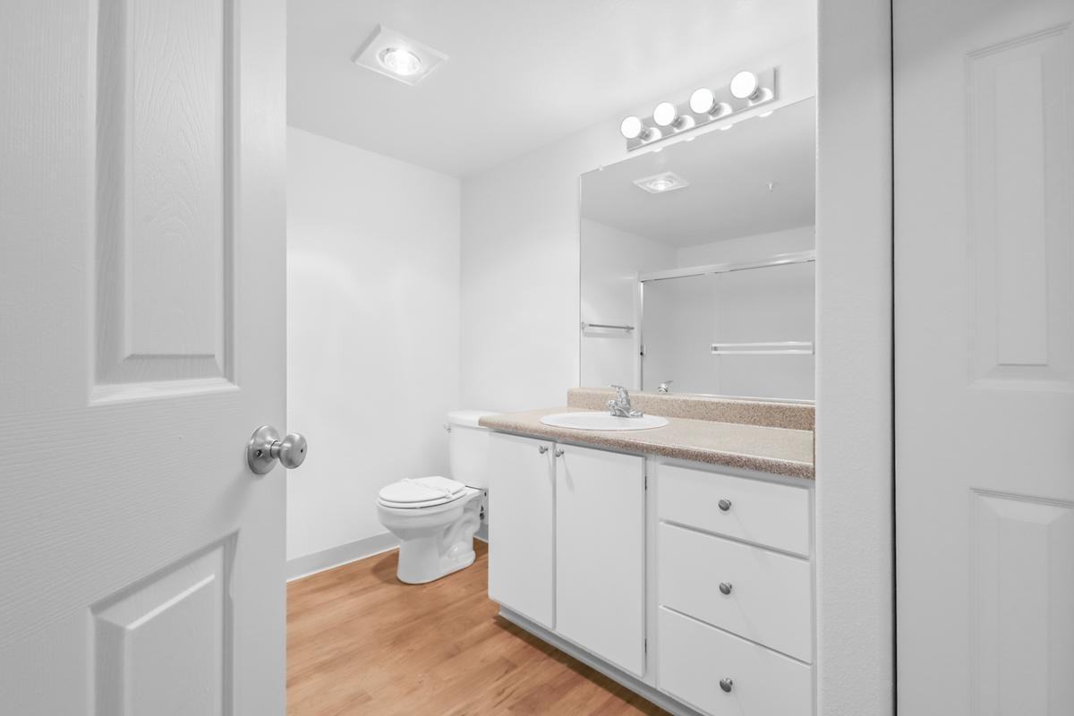 5502 Ne Hidden Creek Dr - Photo 2 of 24