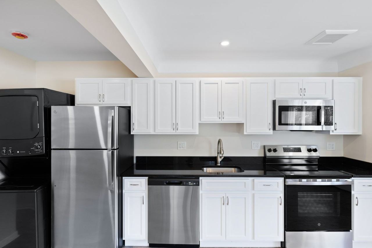 Kenwood Apartments - Photo 2 of 50