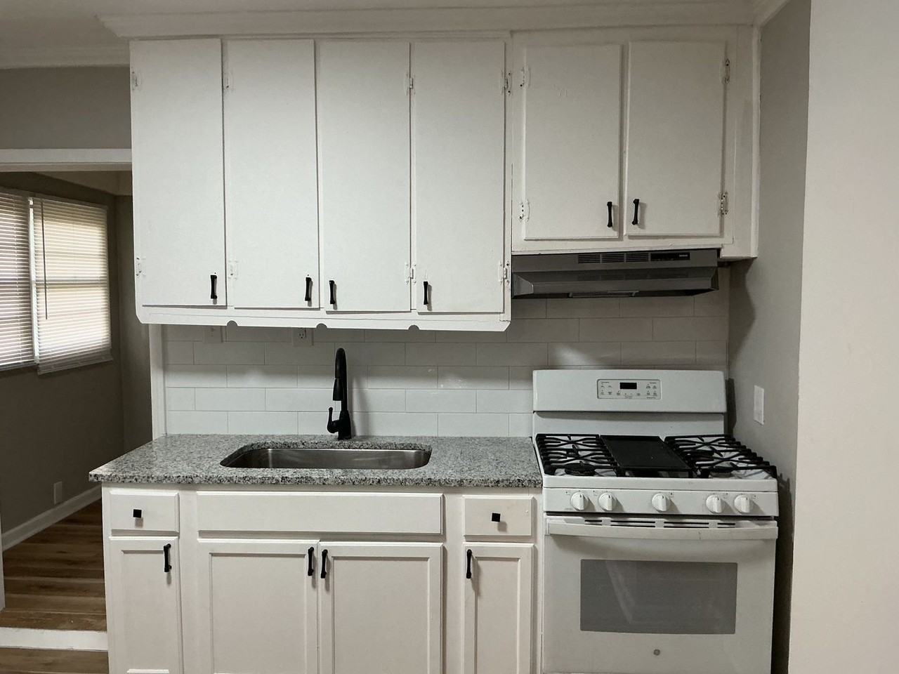 68 Clark St - Photo 2 of 11