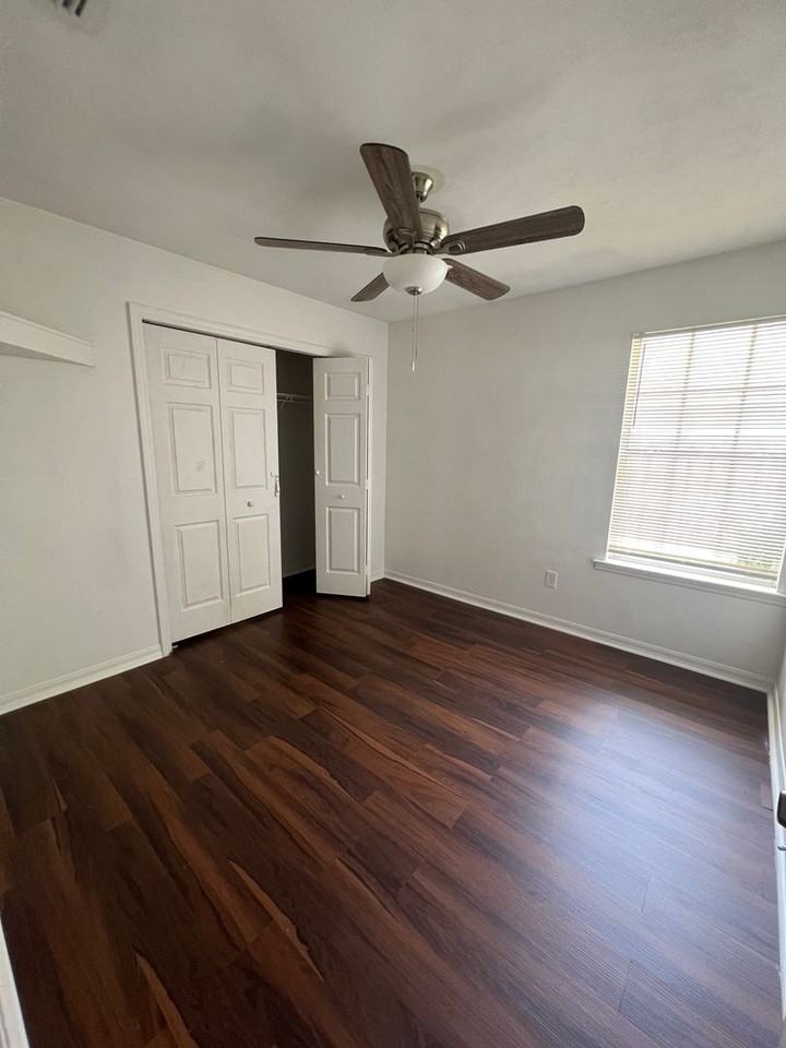 2954 Sw 40th Ave - Photo 5 of 7