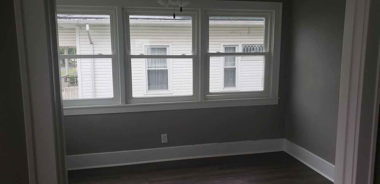 1029 S Buckeye St - Photo 2 of 11