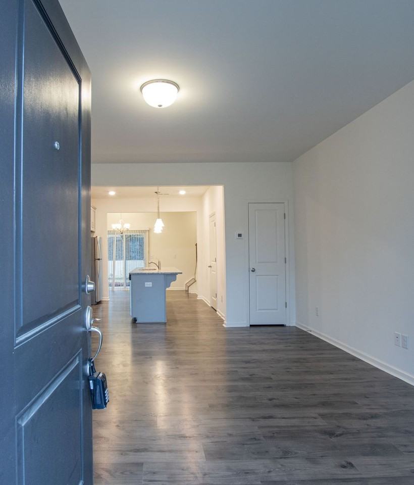 3947 Wagon Way - Photo 2 of 23