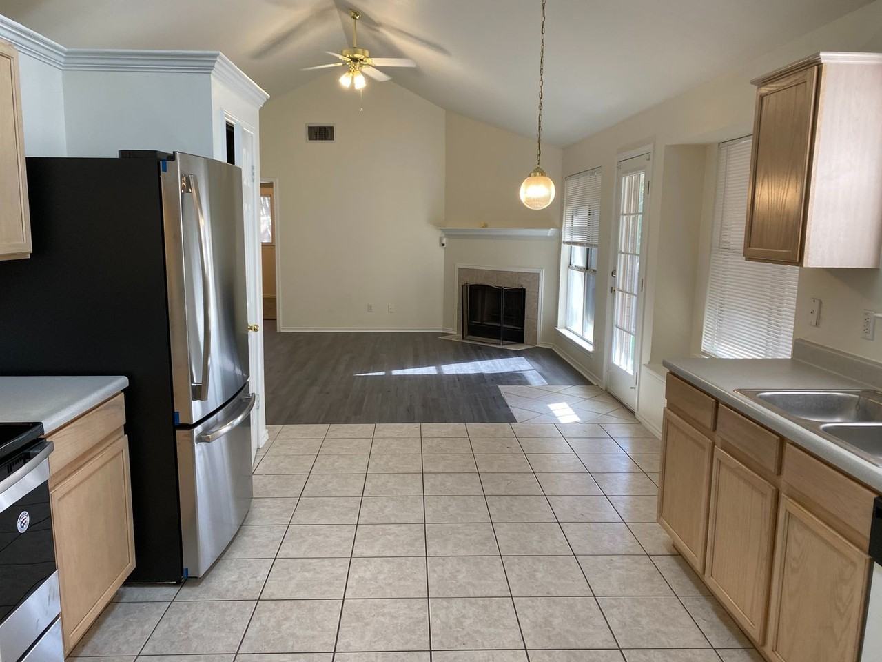 15214 Spring Rnch - Photo 3 of 18