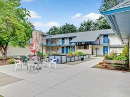 featured image of 135 E Anton Ave