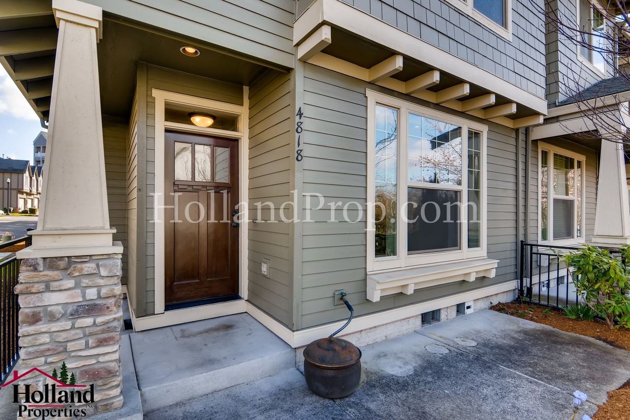 4818 Nw Olivares Ter - Photo 3 of 26