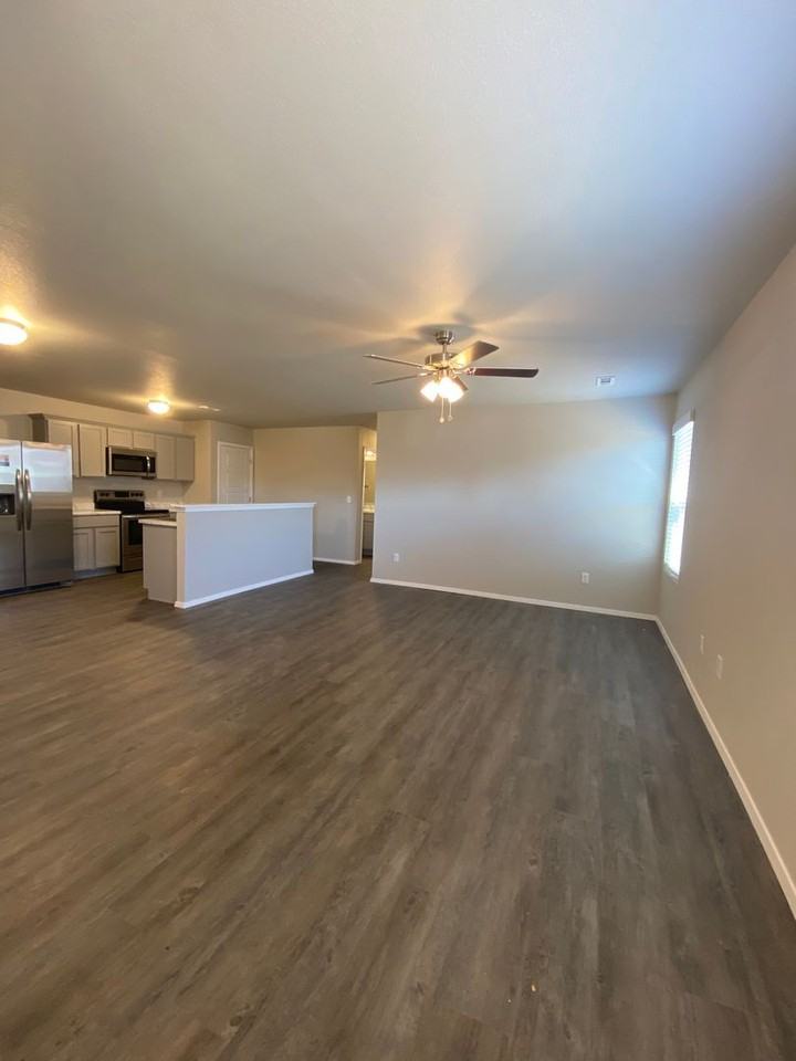 503B W Christopher Dr - Photo 5 of 20