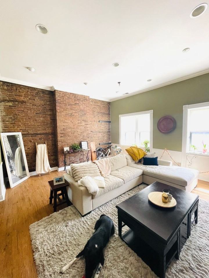 4405 Butler St - Photo 3 of 24
