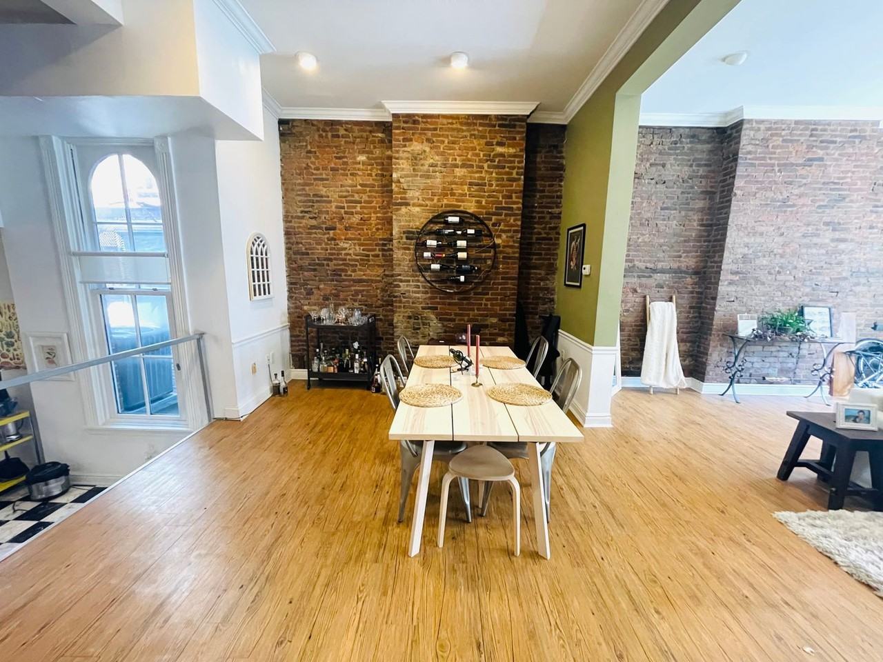 4405 Butler St - Photo 6 of 24