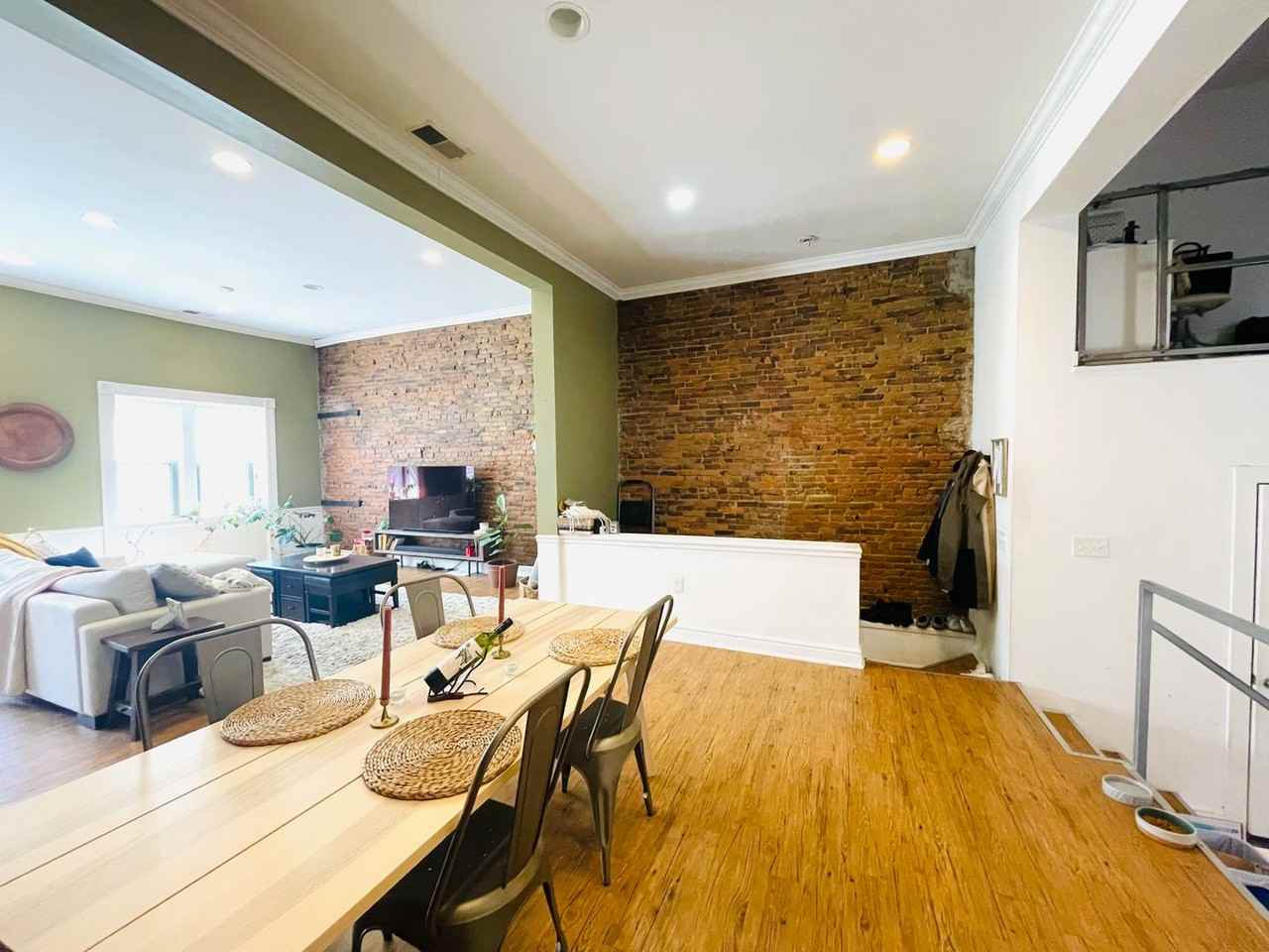 4405 Butler St - Photo 7 of 24