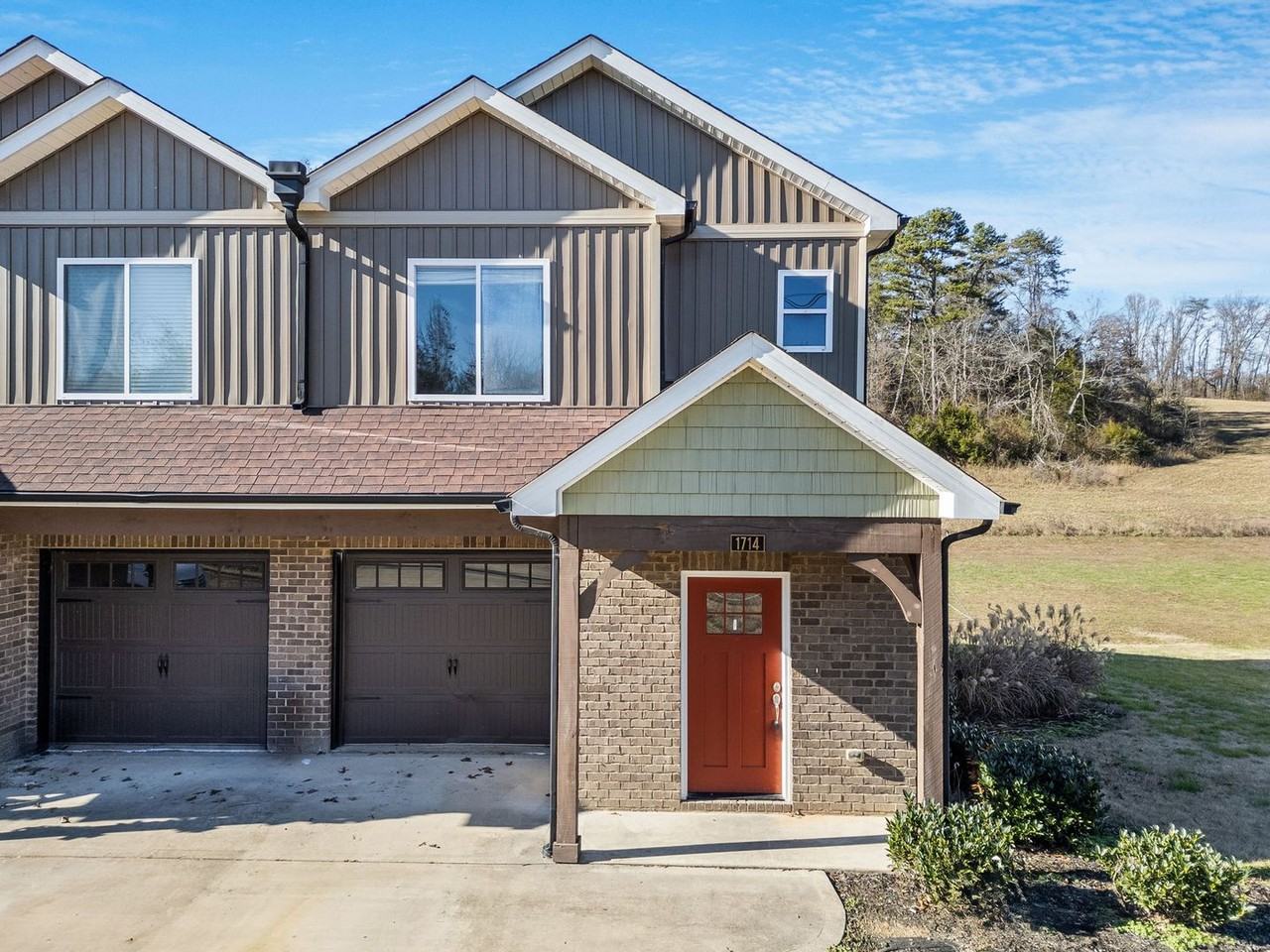 1676 Mccleary Bend Rd - Photo 2 of 27