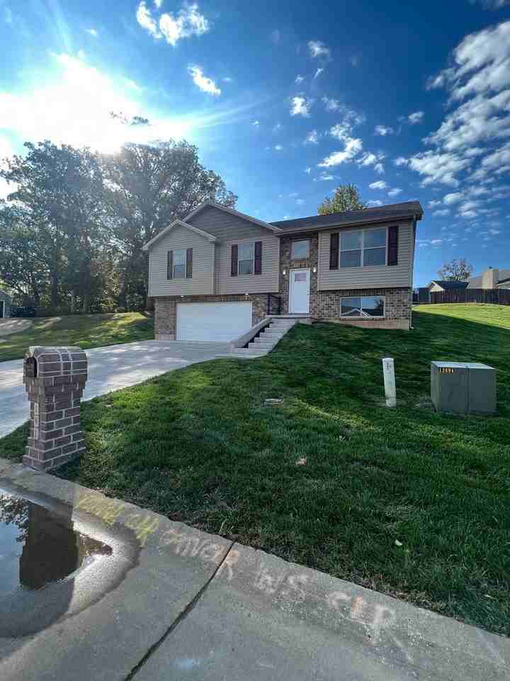 191 Oak Hill Holw - Photo 2 of 20