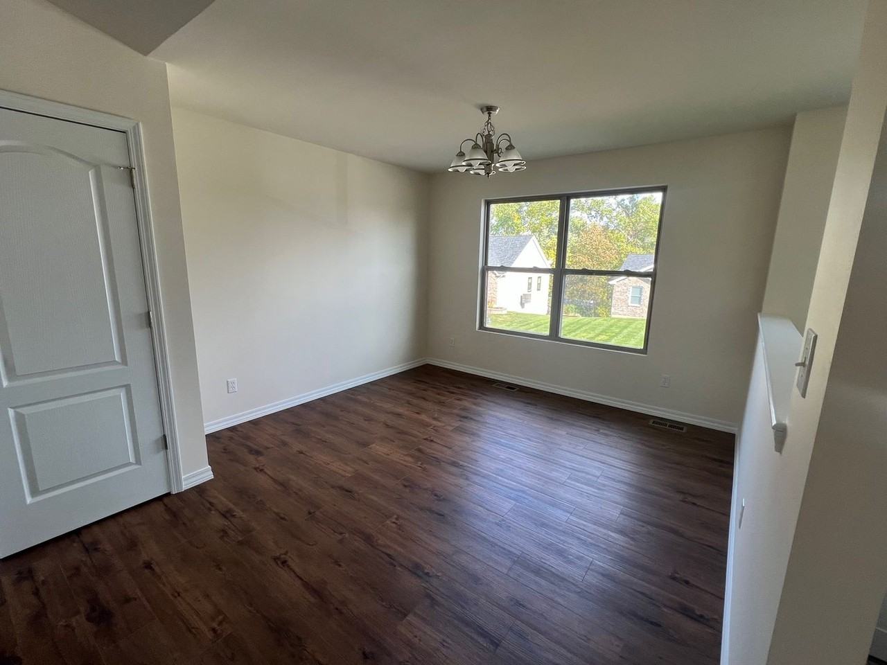 191 Oak Hill Holw - Photo 4 of 20