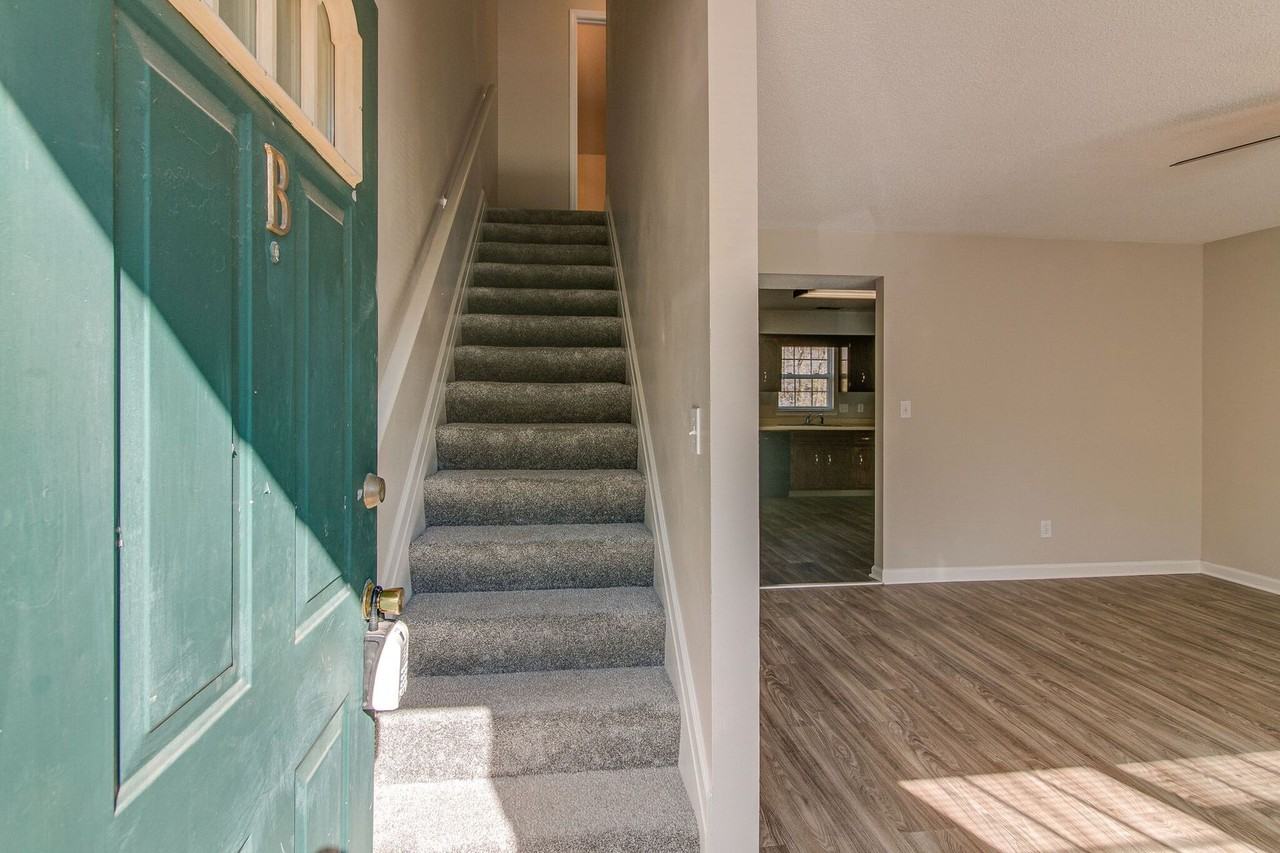 1244 Parkway Pl For Rent - Photo 5 of 26