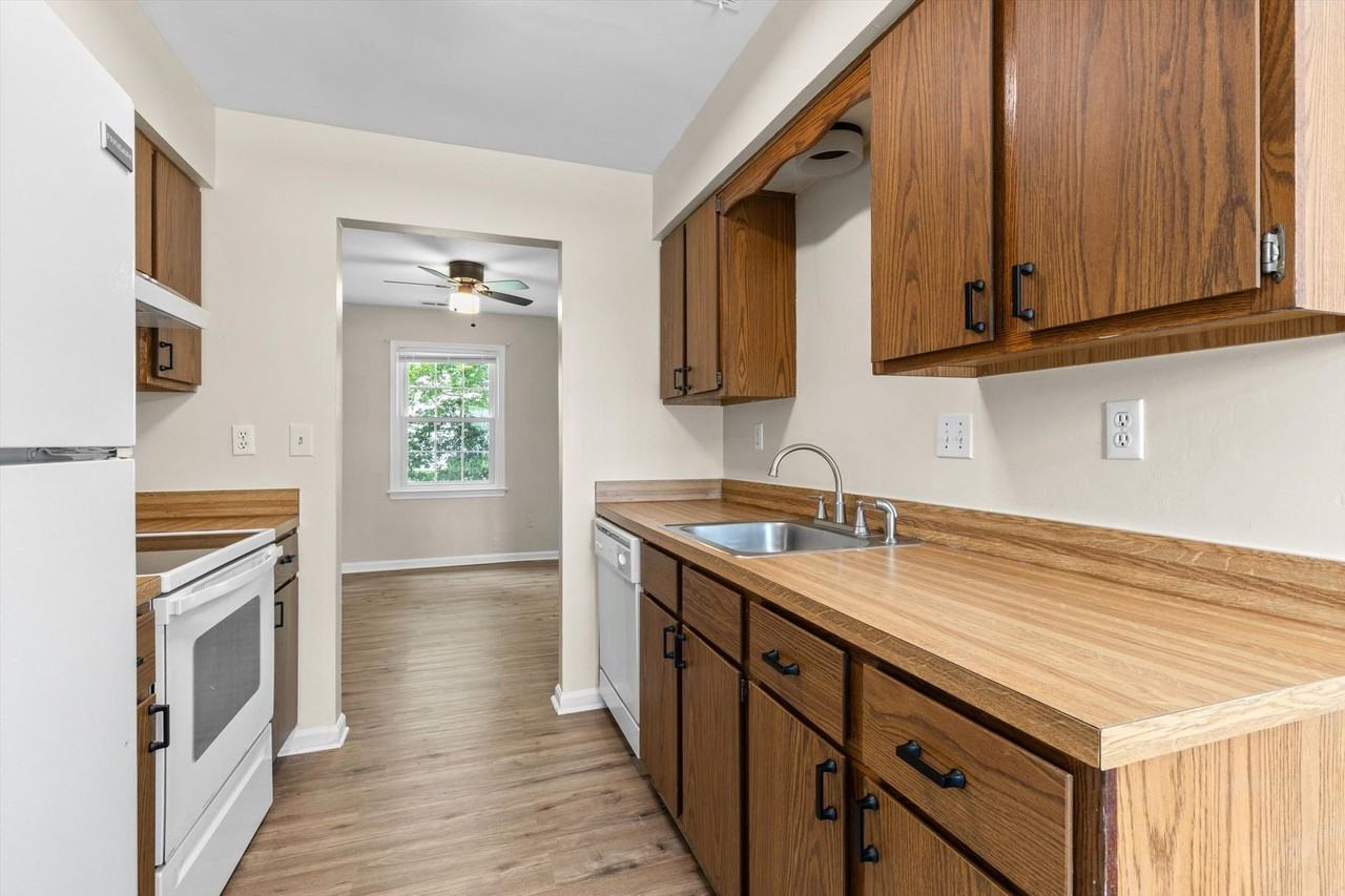 2008 Fawnwood Cmn - Photo 7 of 38