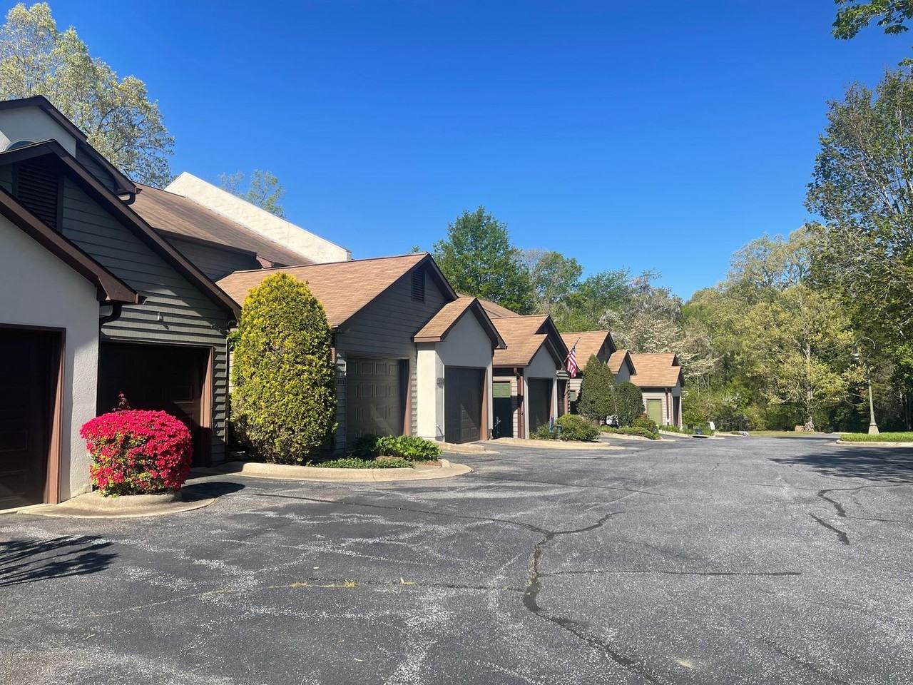 2239 6th St Nw - Photo 2 of 38