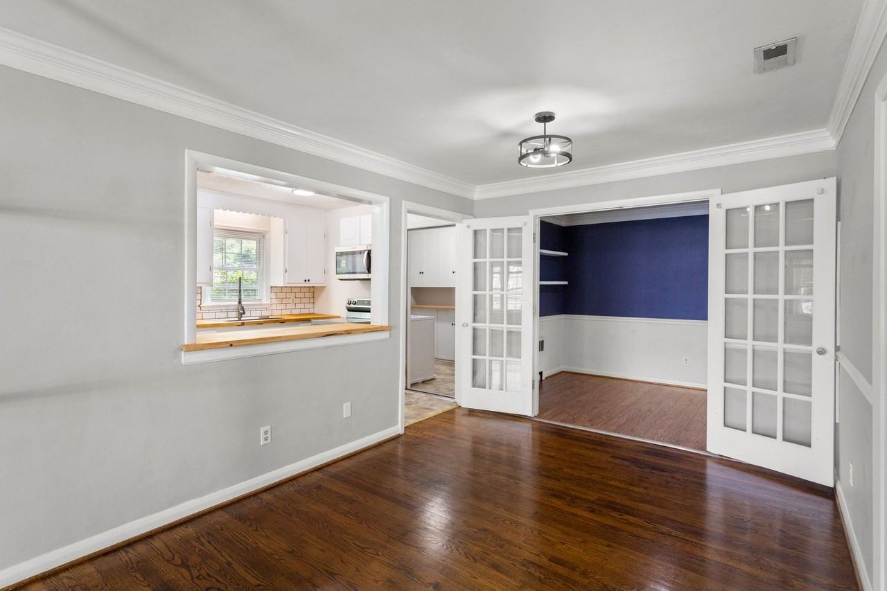 1201 Roberts Rd - Photo 4 of 16